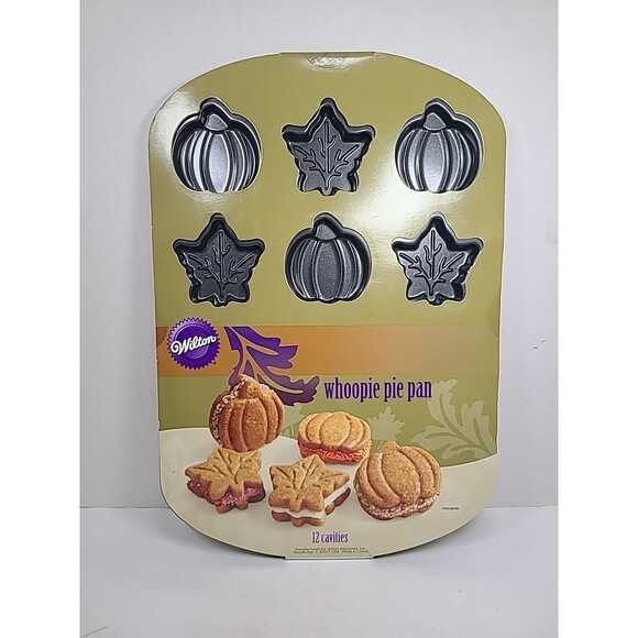 Wilton Whoopie  Pie Pan Halloween Fall New - Picture 1 of 3